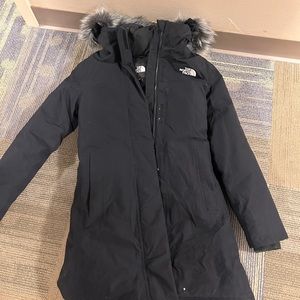NORTH FACE PARKA
